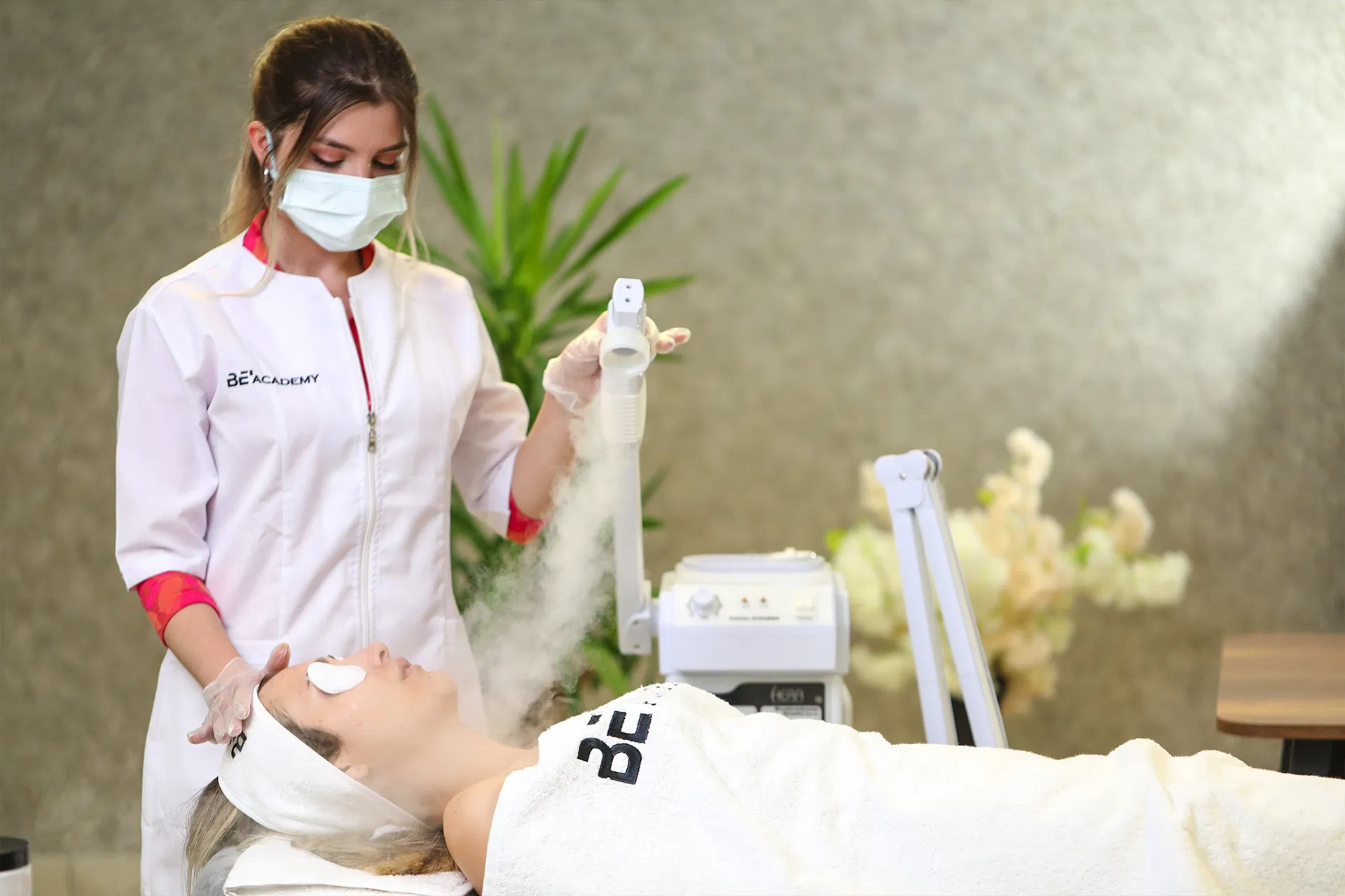 Saray Güzellik Uzmanı